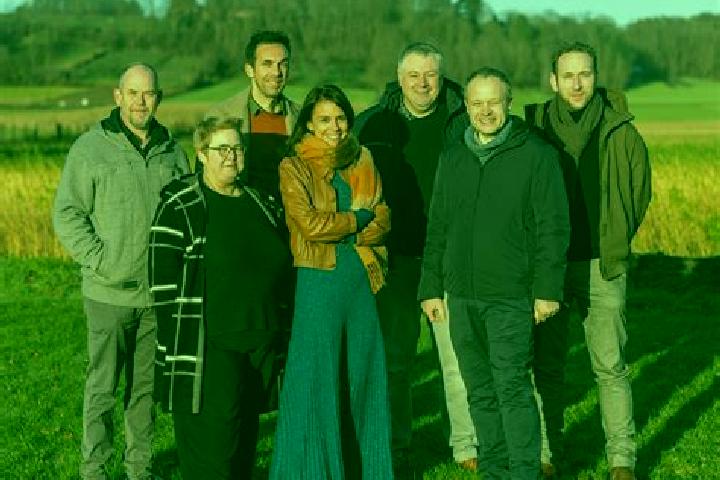 Escorts Houwaart, Belgium — Local Companions