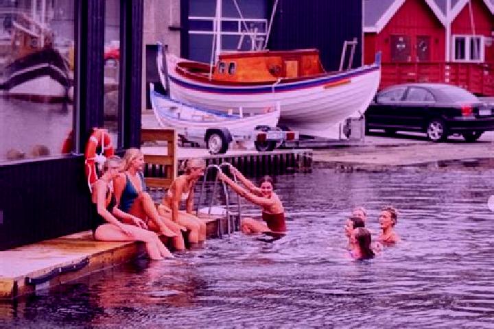 Escorts Hoyvik, Faroe Islands — Local Companions