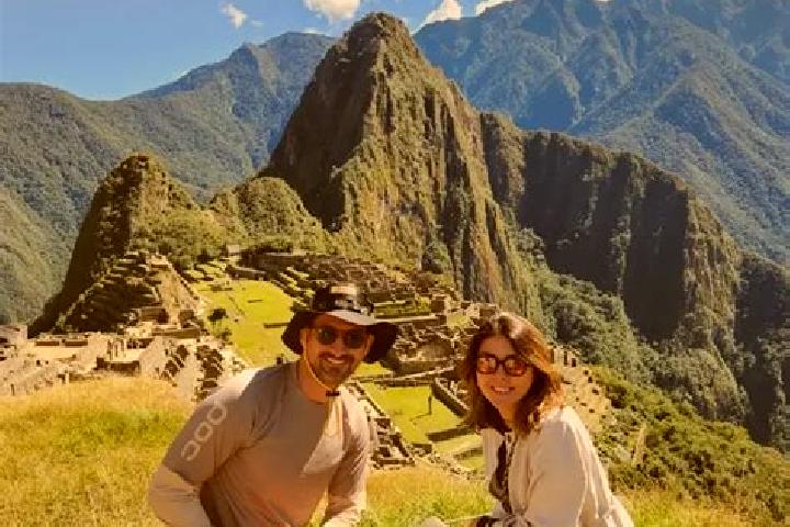 Escorts Huachon, Peru — Local Companions