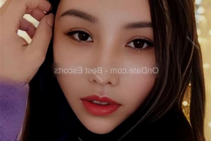 Escorts Huaicheng, China — Local Companions