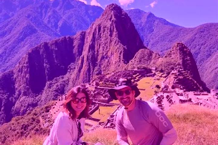 Escorts Huancani, Peru — Local Companions