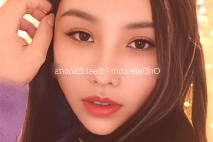 Escorts Huangbei, China — Local Companions