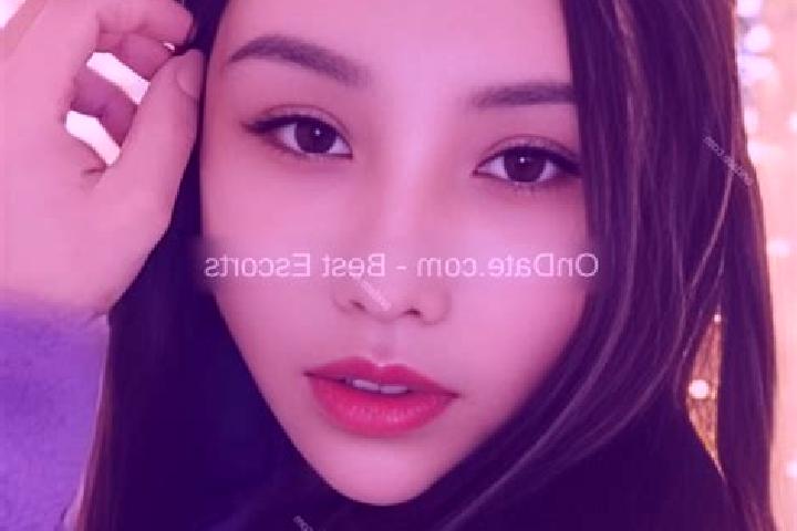 Escorts Huangshaling, China — Local Companions
