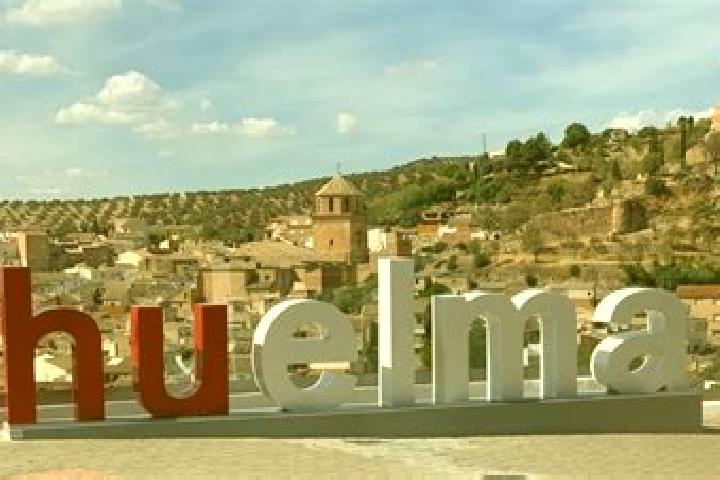 Escorts Huelma, Spain — Local Companions