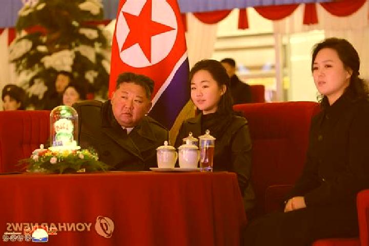 Escorts Hukkyo-ri, North Korea — Local Companions