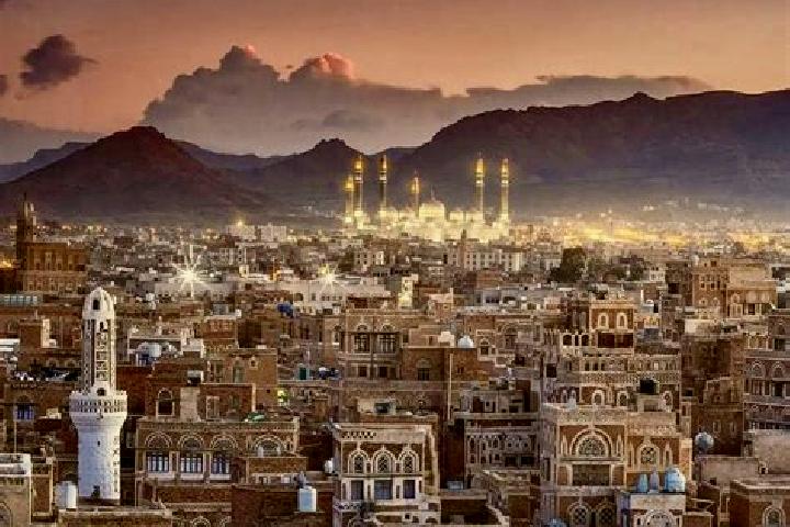 Escorts Huraydah, Yemen — Local Companions