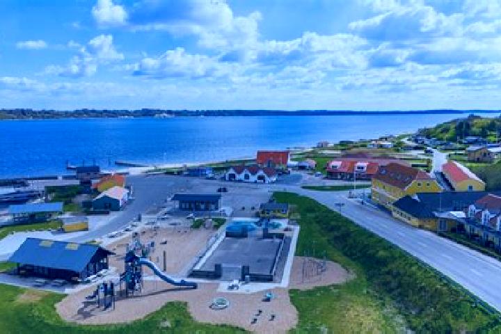 Escorts Hvalpsund, Denmark — Local Companions