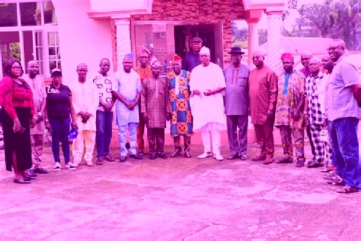 Escorts Igbara-Oke, Nigeria — Local Companions