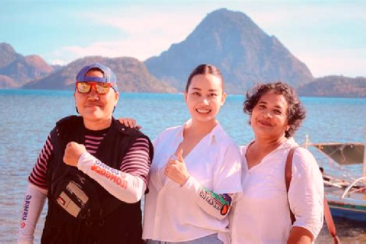Escorts Igbon, Philippines — Local Companions