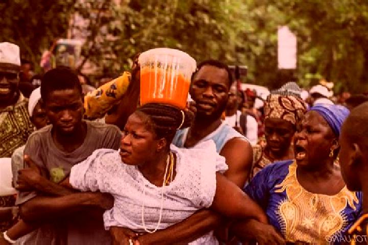 Escorts Ile-Oluji, Nigeria — Local Companions