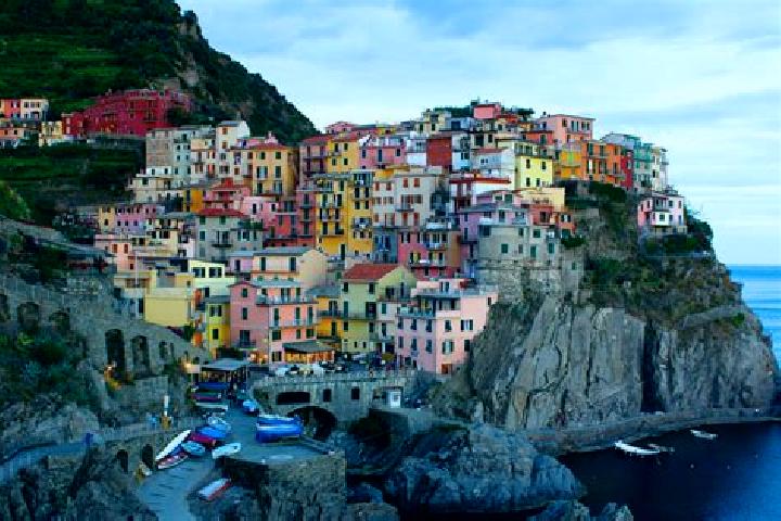 Escorts in Italy — City Directory — Page 143