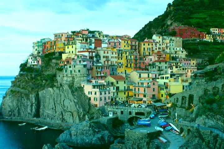 Escorts in Italy — City Directory — Page 213