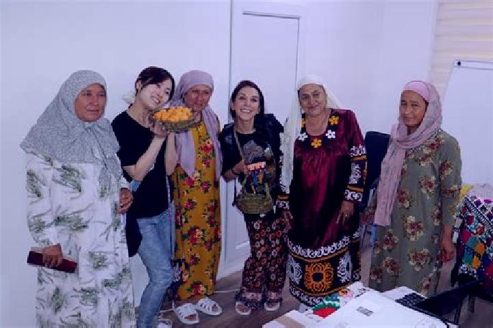 Escorts Ishqoshim, Tajikistan — Local Companions