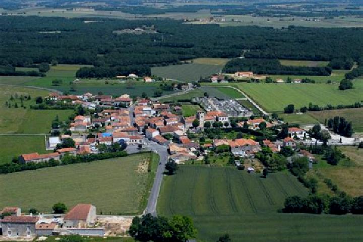 Escorts Jauldes, France — Local Companions