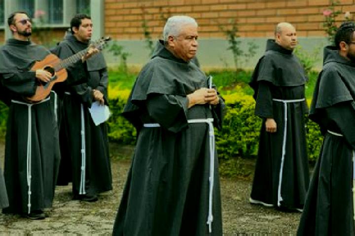 Escorts Jesus Maria, Colombia — Local Companions