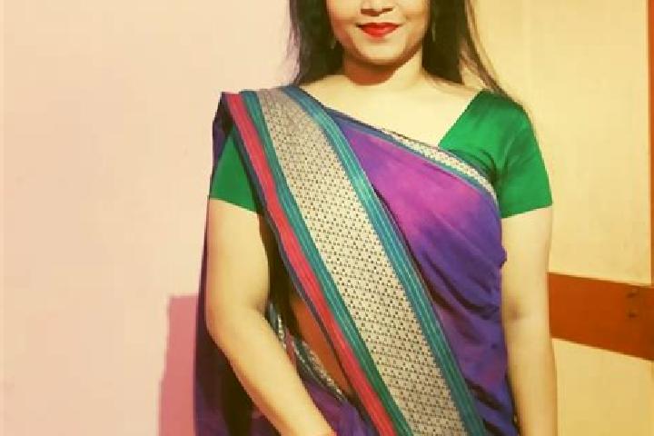 Escorts Jhinghipahari, India — Local Companions