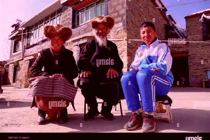 Escorts Jiuhe, China — Local Companions