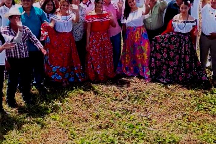 Escorts Jolochero, Mexico — Local Companions