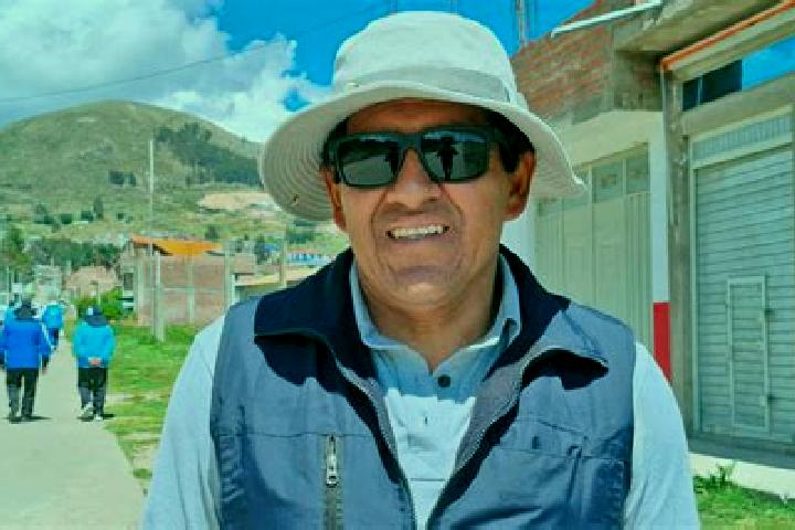Escorts Juli, Peru — Local Companions
