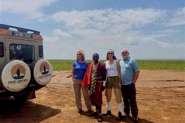 Escorts Kakonko, Tanzania — Local Companions