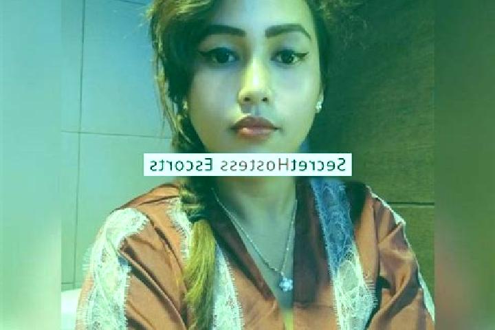 Escorts Kaliwates, Indonesia — Local Companions