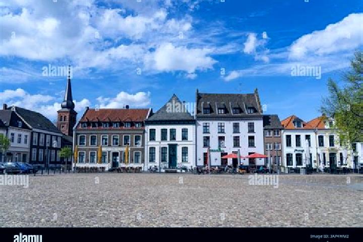Escorts Kalkar, Germany — Local Companions