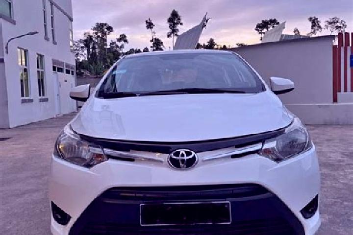 Escorts Kampong Lambak A, Brunei — Local Companions