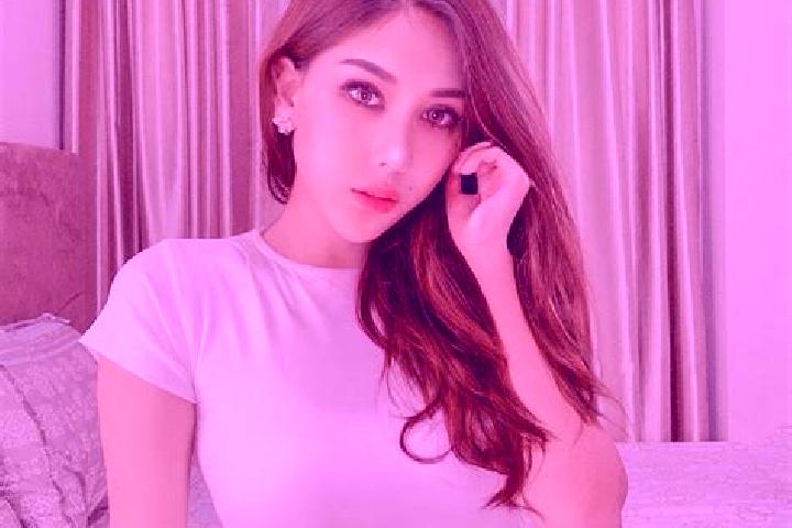Escorts Kampung Larkin Lama, Malaysia — Local Companions