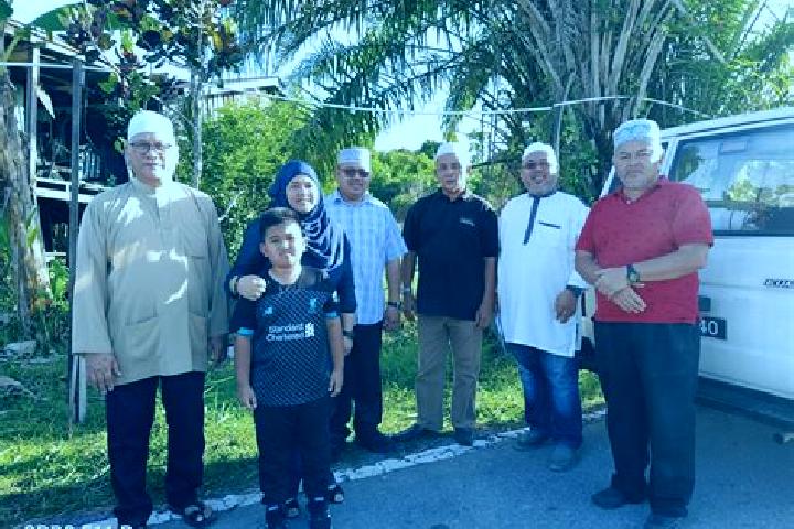 Escorts Kampung Sungai Teraban, Brunei — Local Companions