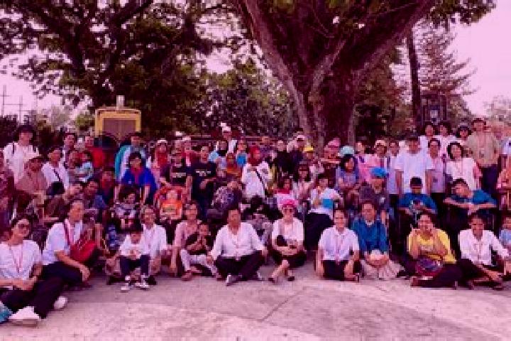 Escorts Kampungsusah, Indonesia — Local Companions
