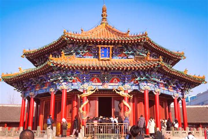 Escorts Kangping, China — Local Companions