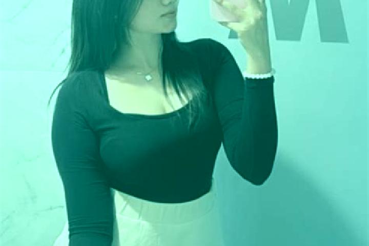 Escorts Karachi, Pakistan — Local Companions