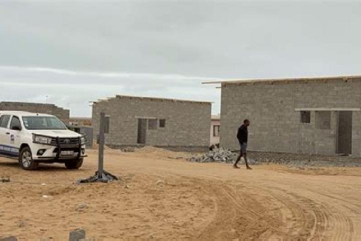 Escorts Karibib, Namibia — Local Companions