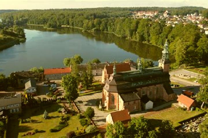 Escorts Kartuzy, Poland — Local Companions