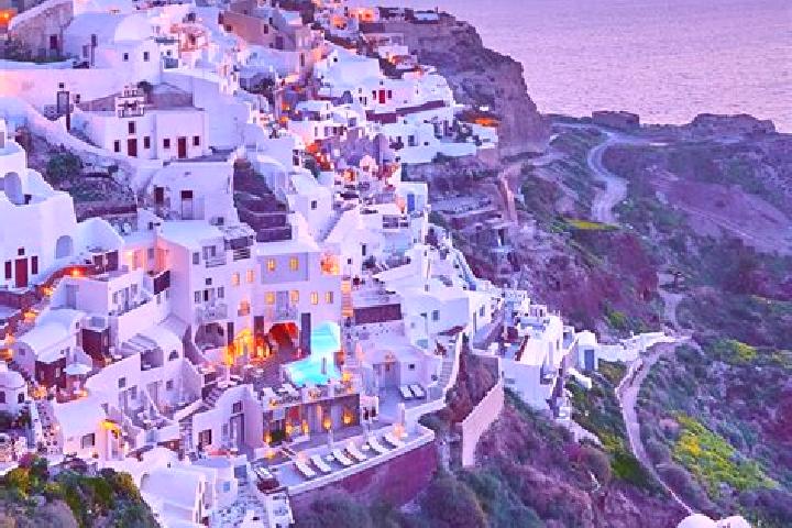 Escorts Kastelli, Greece — Local Companions