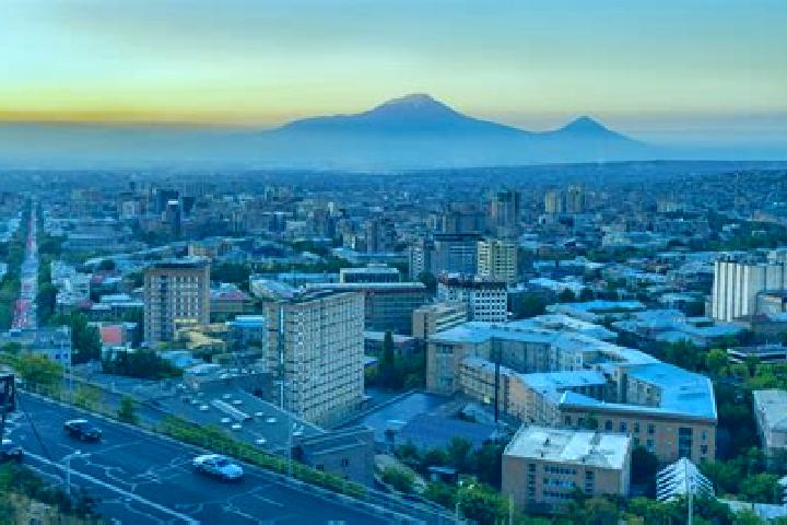 Escorts Kayk, Armenia — Local Companions