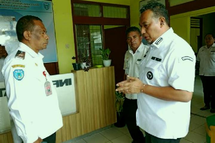 Escorts Kefamenanu, Indonesia — Local Companions