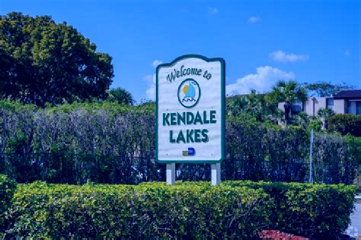 Escorts Kendale Lakes, United States — Local Companions