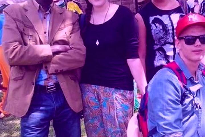 Escorts Kihancha, Kenya — Local Companions
