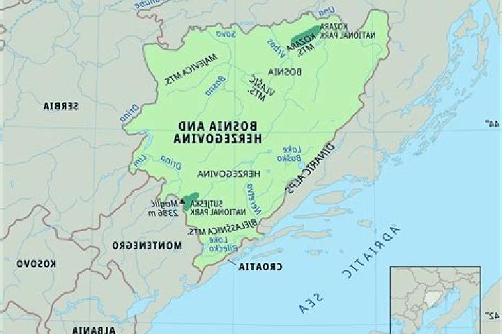 Escorts Kladanj, Bosnia and Herzegovina — Local Companions