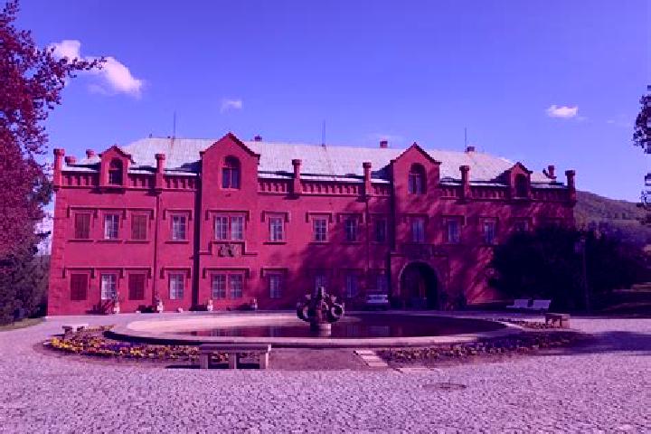 Escorts Klasterec nad Orlici, Czech Republic — Local Companions