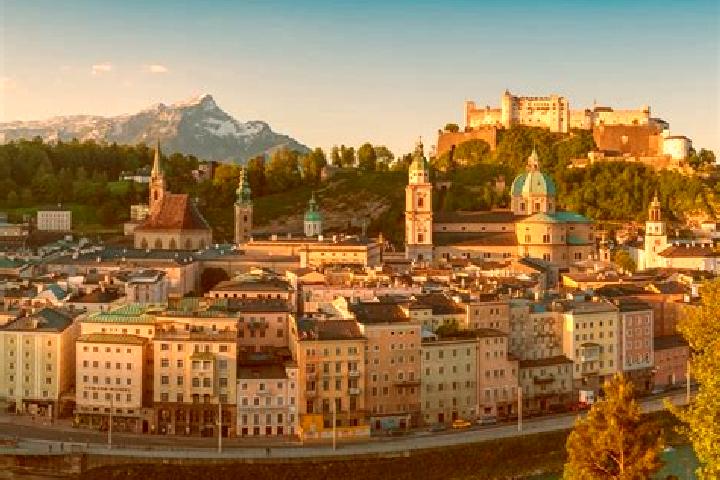 Escorts Kleinstuebing, Austria — Local Companions