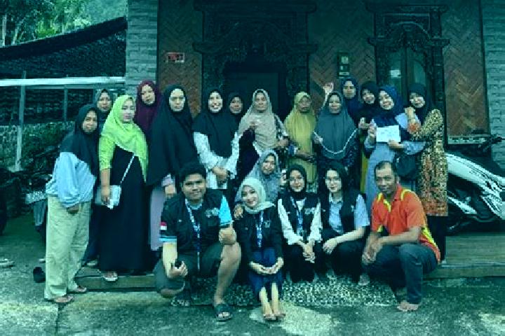 Escorts Kloposawit Krajan, Indonesia — Local Companions