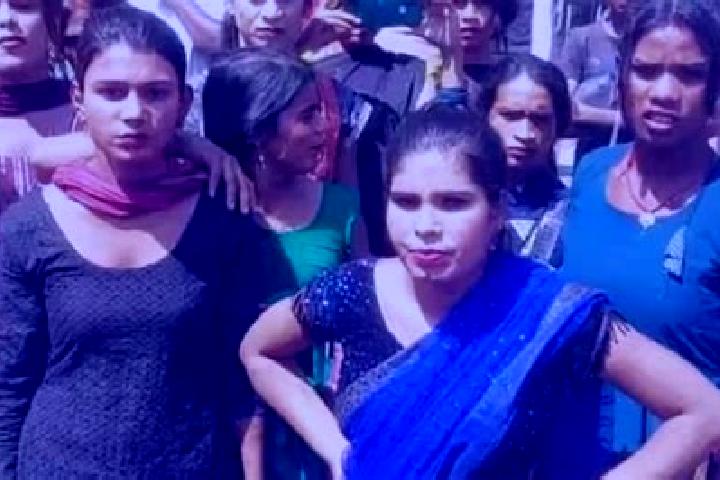 Escorts Koch Bihar, India — Local Companions