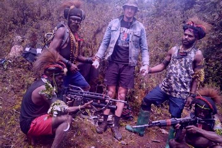 Escorts Kokoda, Papua New Guinea — Local Companions