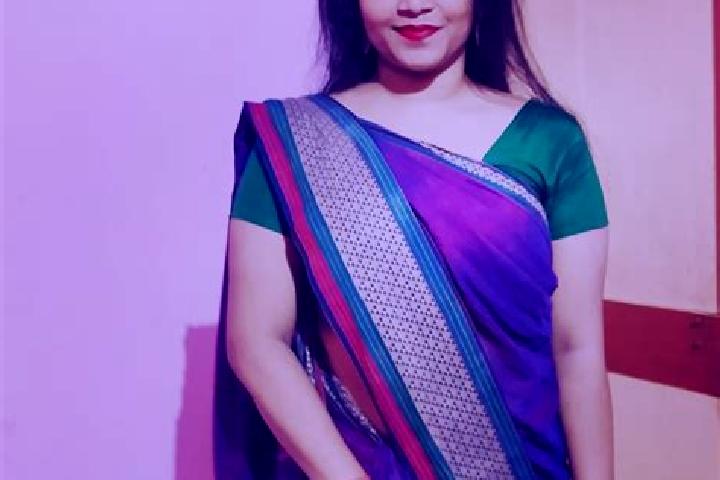 Escorts Kolaras, India — Local Companions