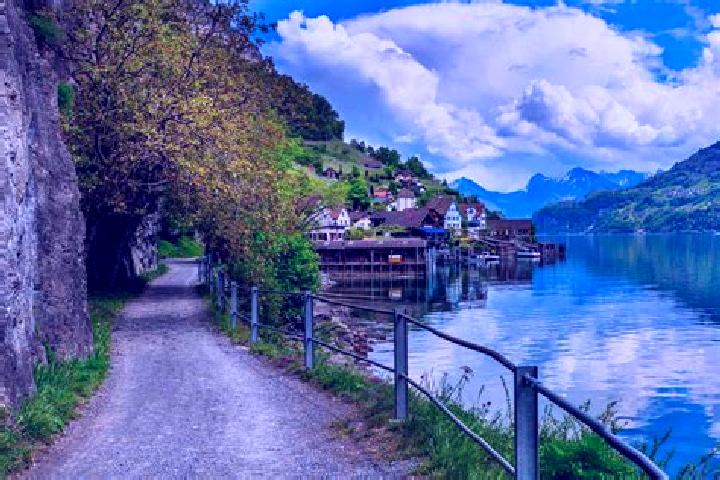 Escorts Koppigen, Switzerland — Local Companions