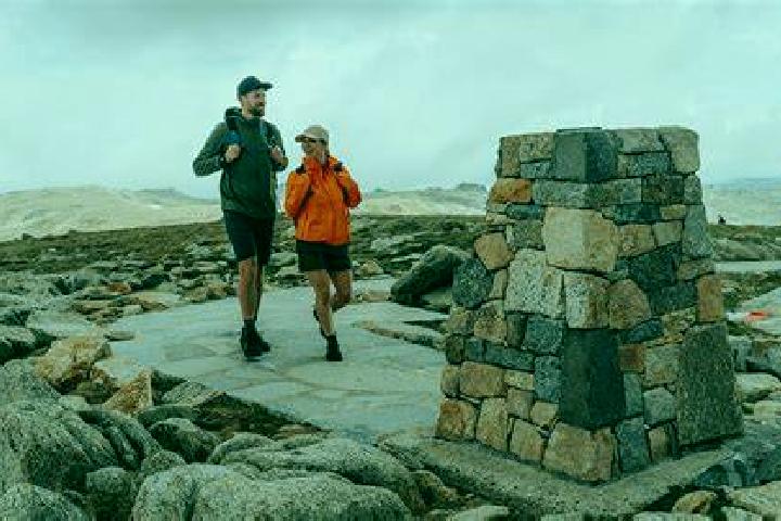 Escorts Kosciuszko National Park, Australia — Local Companions