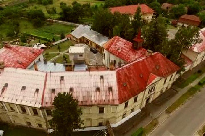 Escorts Kostolna-Zariecie, Slovakia — Local Companions