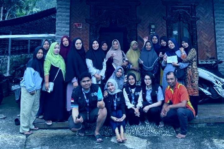 Escorts Krajan Lodan Kulon, Indonesia — Local Companions